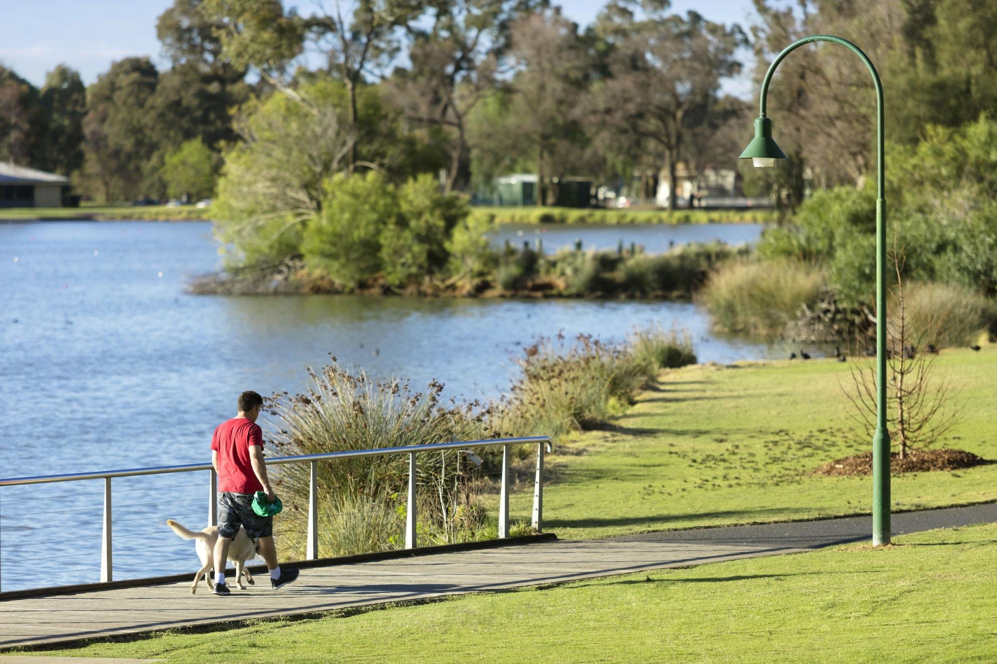 Quality Hotel Lakeside Bendigo Esterno foto
