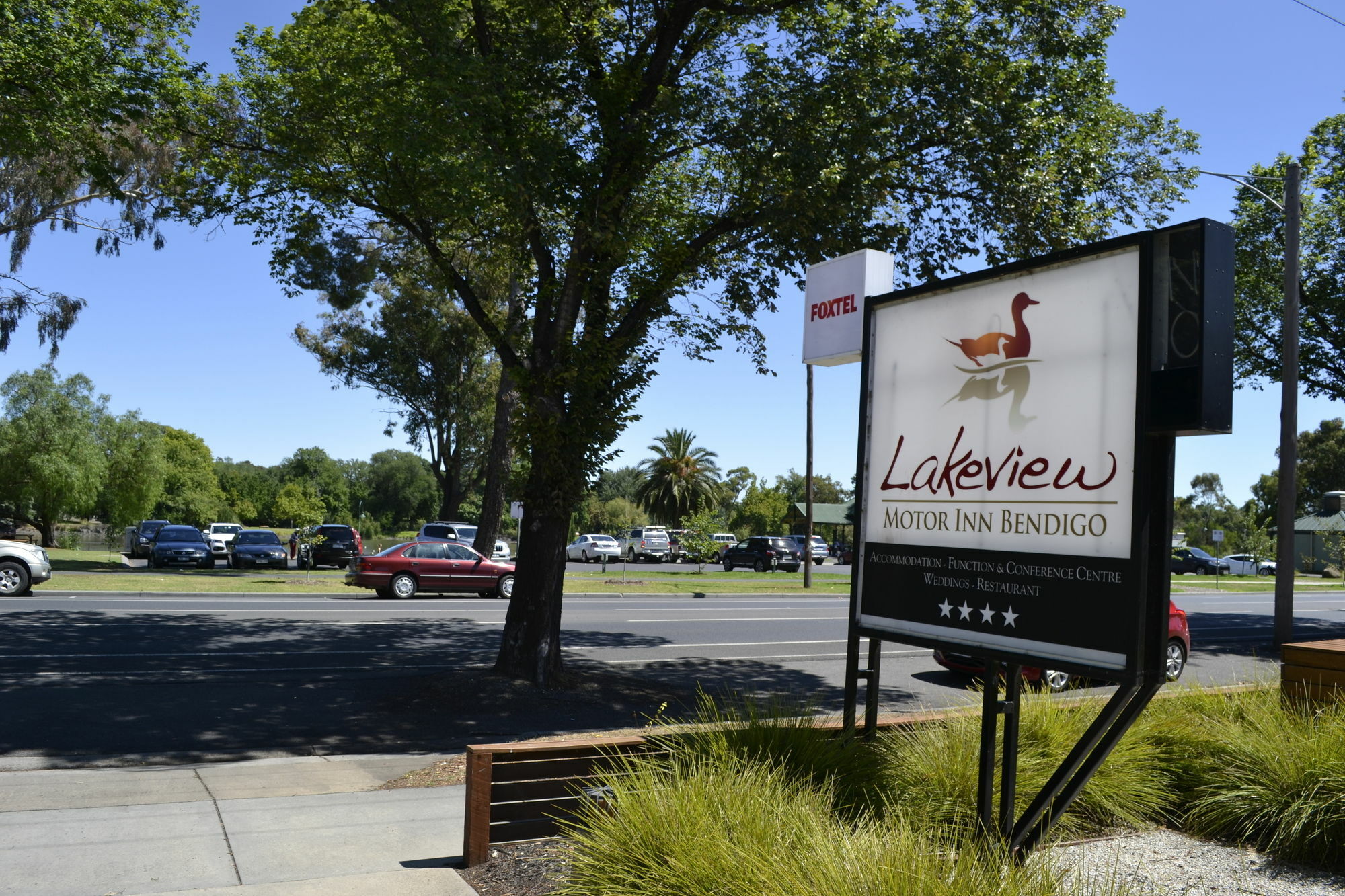 Quality Hotel Lakeside Bendigo Esterno foto